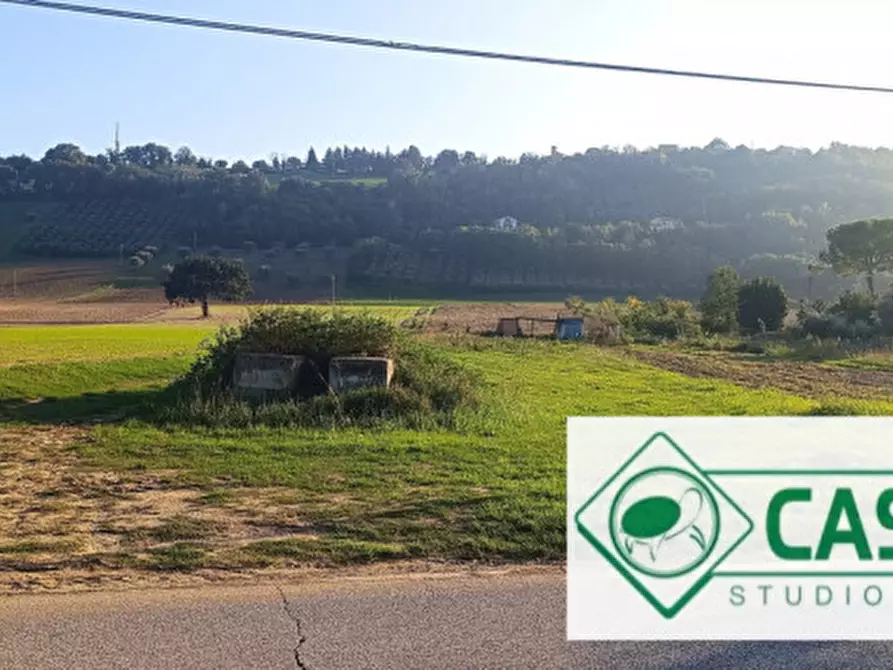Immagine 1 di Terreno in vendita  in CONTRADA CAMPOGIANO a Corridonia