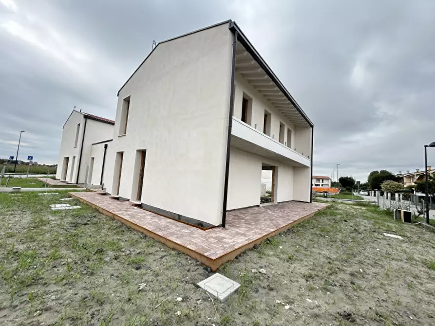 Immagine 12 di Casa indipendente in vendita  in Via Ceresone a Grisignano Di Zocco