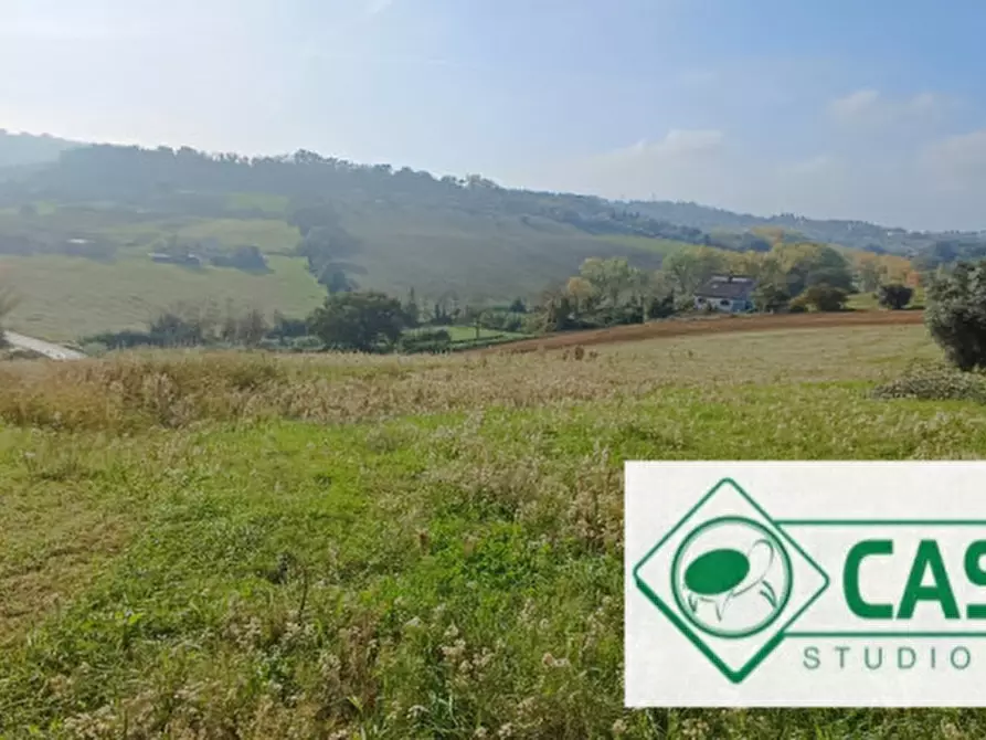 Immagine 5 di Terreno in vendita  in CONTRADA FURIASSE a Macerata