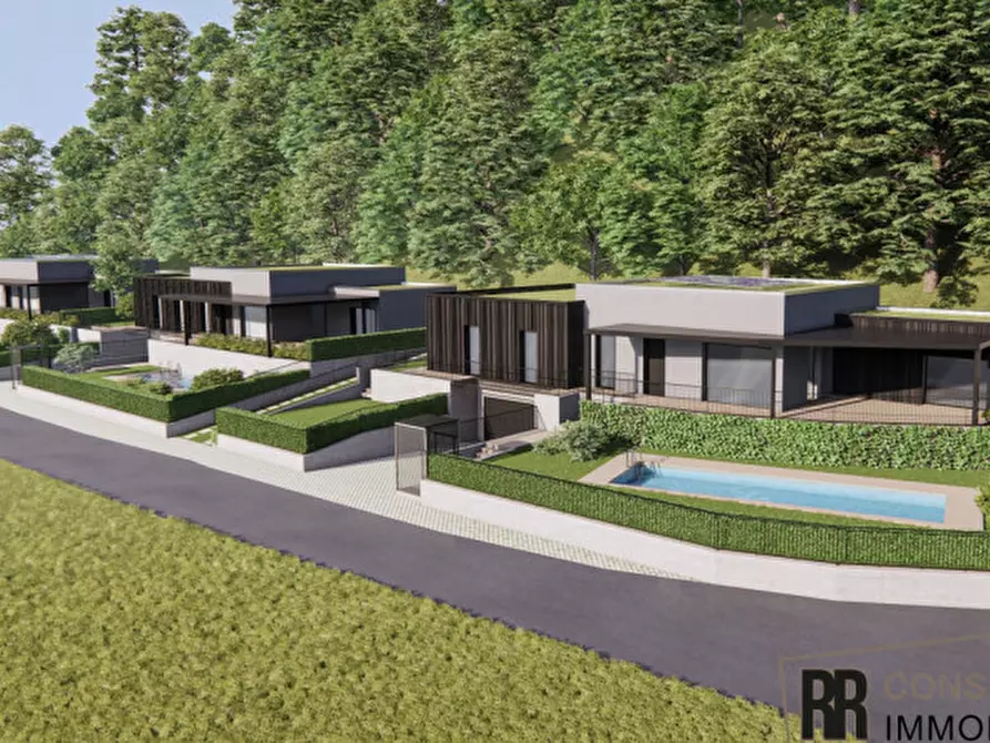 Immagine 1 di Villa in vendita  in Via Villa Tomba a Verona