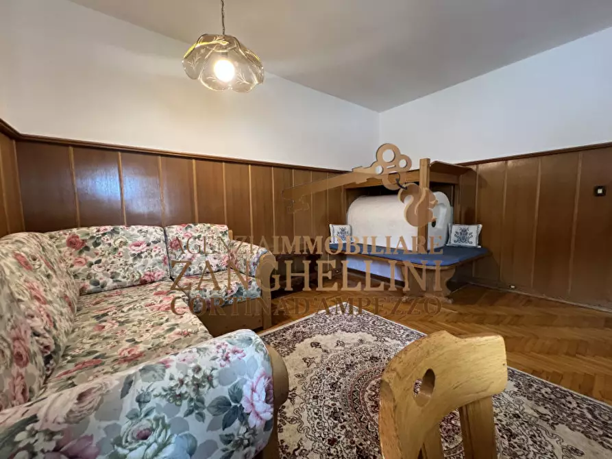 Immagine 4 di Appartamento in vendita  in Loc. Acquabona a Cortina D'ampezzo