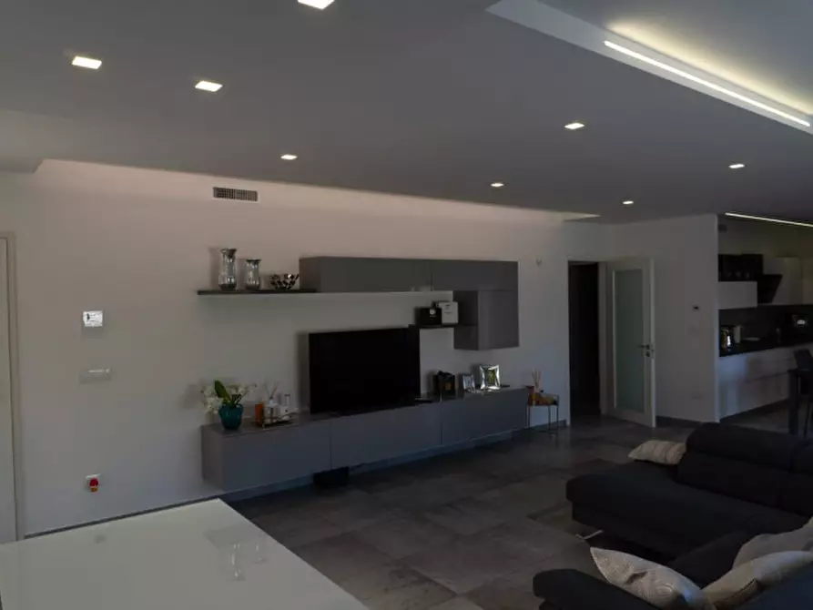 Immagine 2 di Casa bifamiliare in vendita  in via don bosco a Albignasego