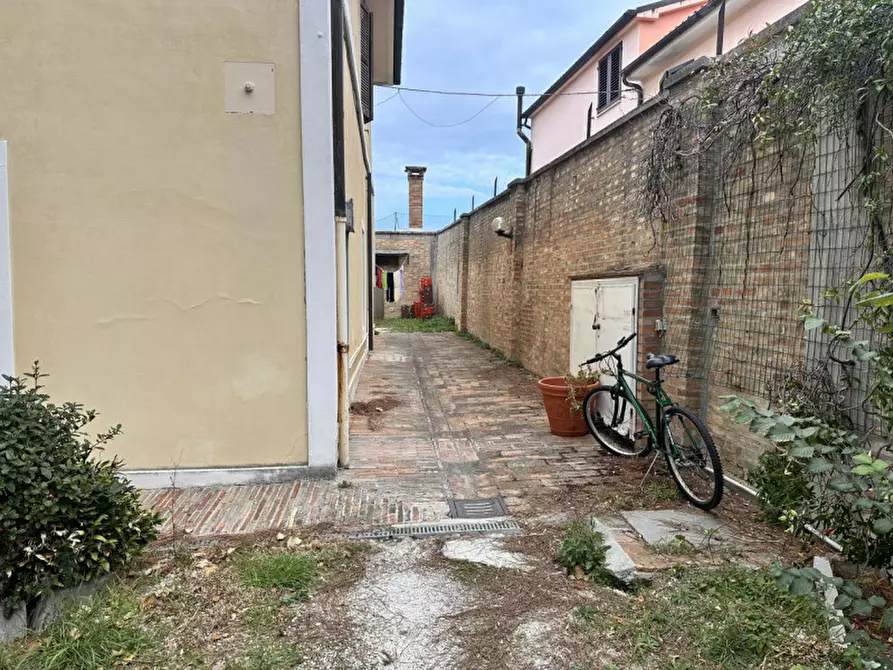 Immagine 8 di Villa in vendita  in Via Esino a Ancona