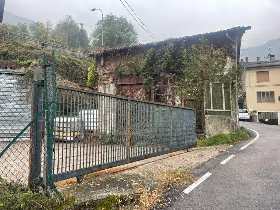 Immagine 4 di Laboratorio in vendita  in Contrada Danese, 10 a Valdagno