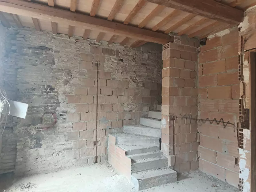 Immagine 4 di Casa indipendente in vendita  a Treia