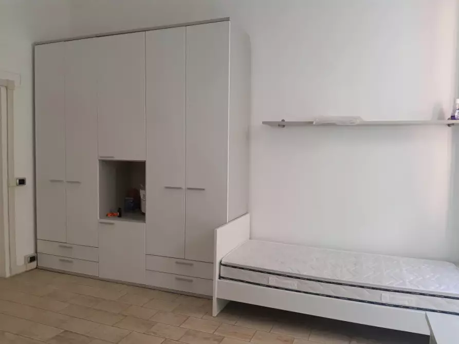 Immagine 3 di Camera in affitto  a Macerata