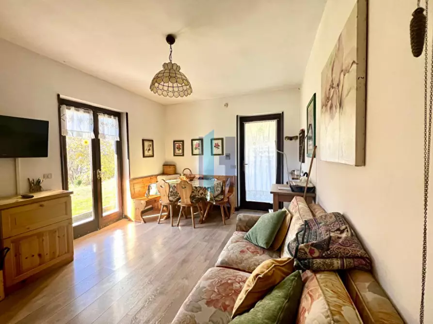 Immagine 5 di Appartamento in vendita  in Via Aldo Moro a Ossimo