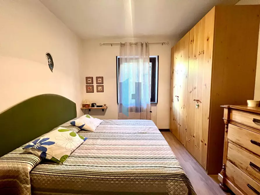 Immagine 11 di Appartamento in vendita  in Via Aldo Moro a Ossimo