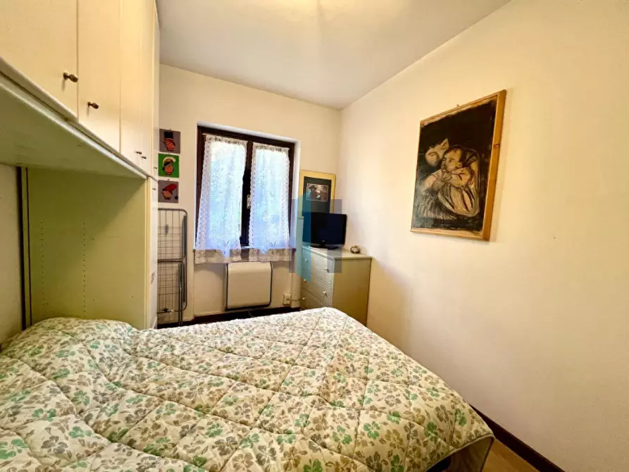 Immagine 17 di Appartamento in vendita  in Via Aldo Moro a Ossimo