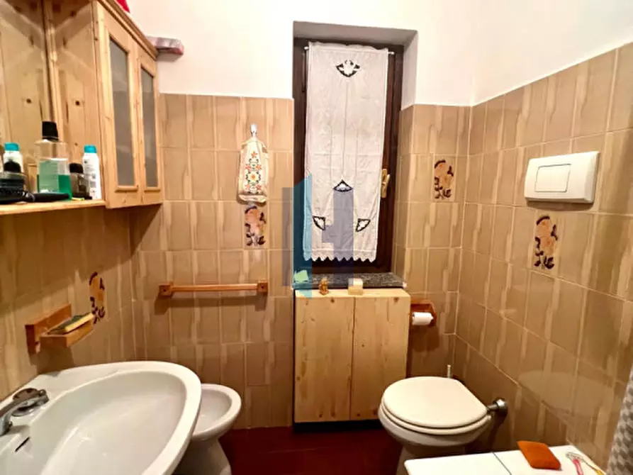 Immagine 21 di Appartamento in vendita  in Via Aldo Moro a Ossimo