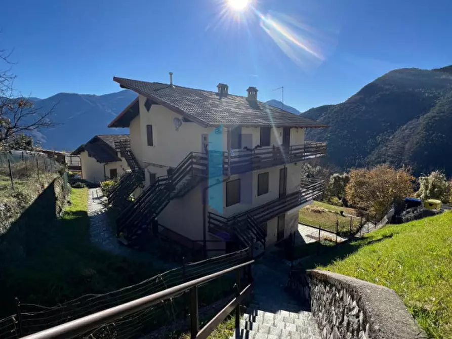 Immagine 35 di Appartamento in vendita  in Via Aldo Moro a Ossimo