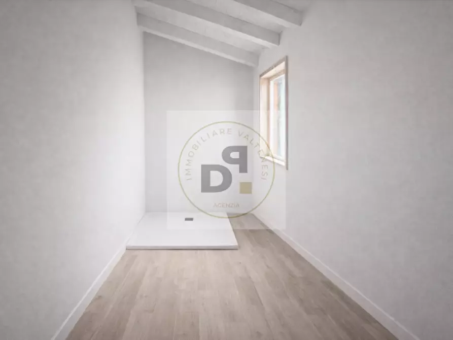 Immagine 9 di Appartamento in vendita  in Via Dante Alighieri a Manerba Del Garda