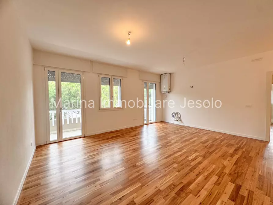 Immagine 2 di Appartamento in vendita  in Via Aquileia a Jesolo