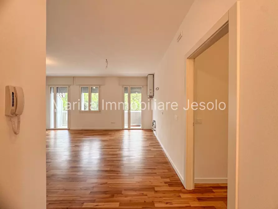 Immagine 6 di Appartamento in vendita  in Via Aquileia a Jesolo