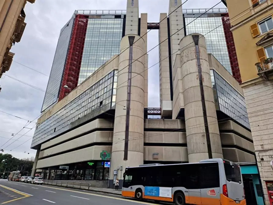 Immagine 1 di Ufficio in vendita  in Corso Buenos Aires, 6, 16129 Genova GE, Italia a Genova