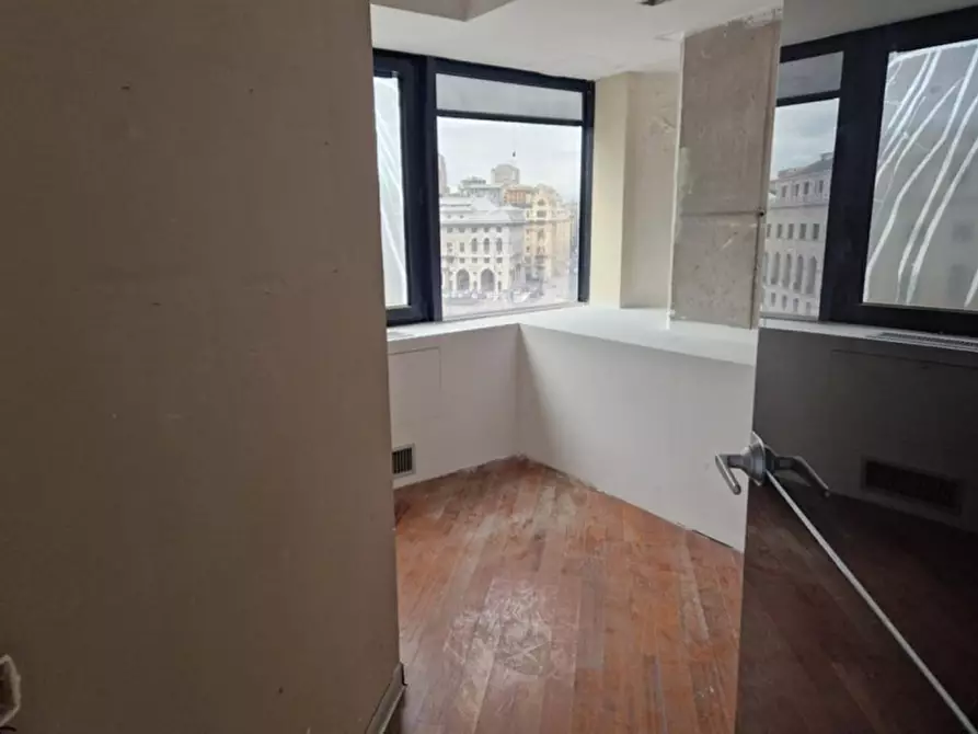 Immagine 17 di Ufficio in vendita  in Corso Buenos Aires, 6, 16129 Genova GE, Italia a Genova