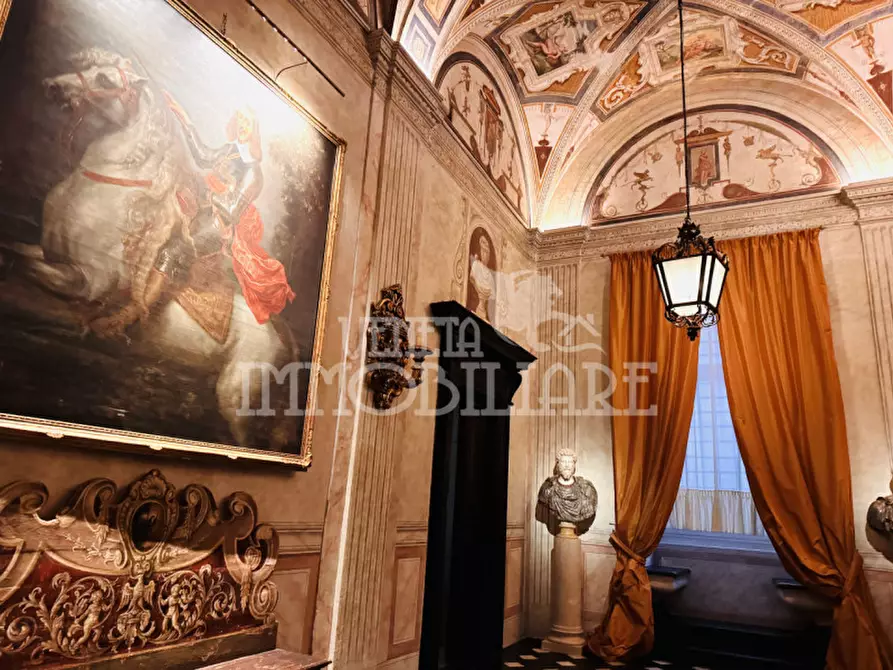 Immagine 19 di Appartamento in vendita  in Via Garibaldi a Genova