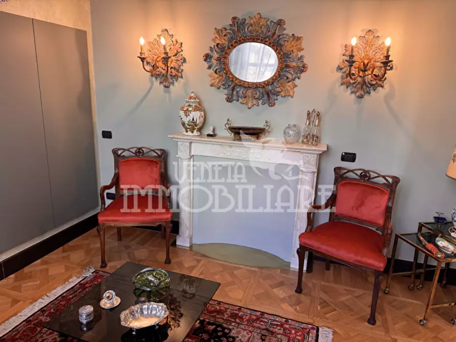 Immagine 23 di Appartamento in vendita  in Via Garibaldi a Genova