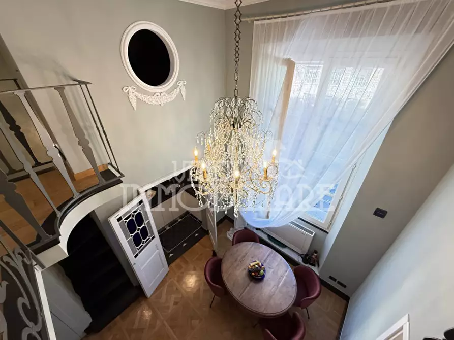Immagine 27 di Appartamento in vendita  in Via Garibaldi a Genova