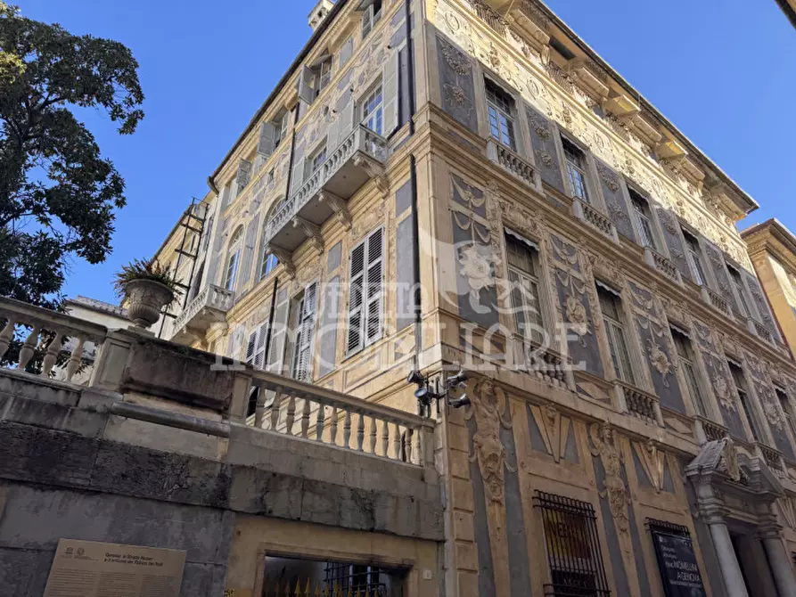 Immagine 31 di Appartamento in vendita  in Via Garibaldi a Genova