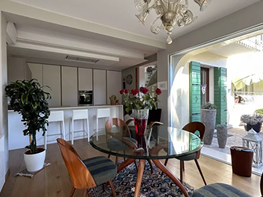 Immagine 6 di Casa indipendente in vendita  in Via della Vernice a Noale