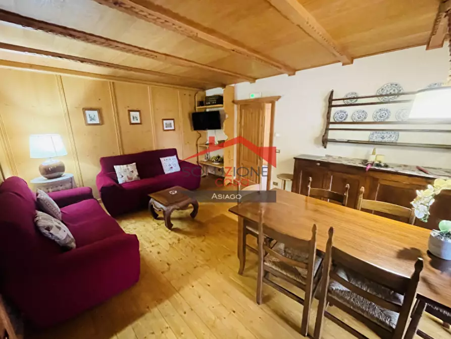 Immagine 1 di Appartamento in vendita  a Asiago