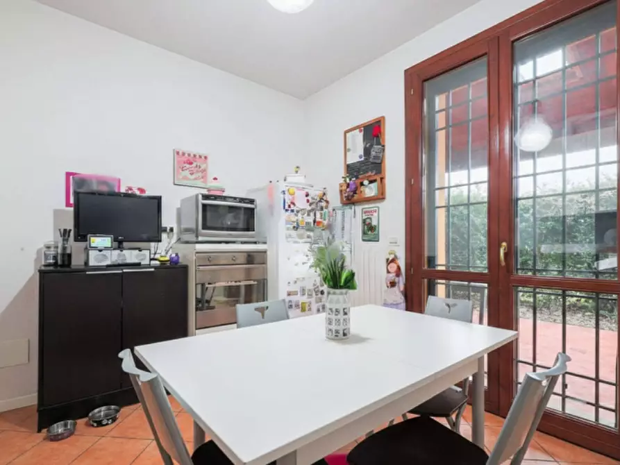 Immagine 9 di Villa in vendita  in via russo 13 a San Lazzaro Di Savena