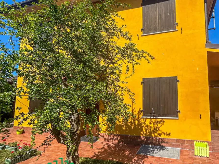 Immagine 8 di Villa in vendita  in via russo 13 a San Lazzaro Di Savena