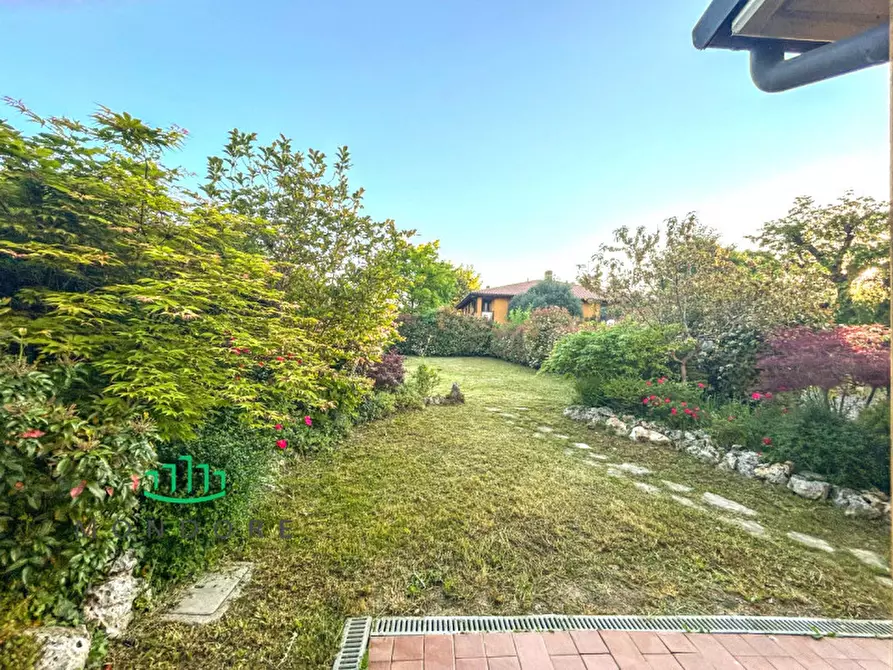 Immagine 9 di Villa in vendita  in via russo 13 a San Lazzaro Di Savena