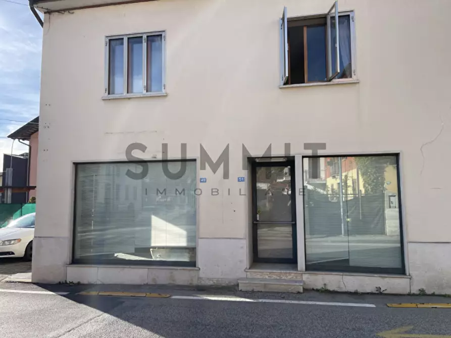 Immagine 4 di Negozio in vendita  in Via Giavenale di Sopra a Schio