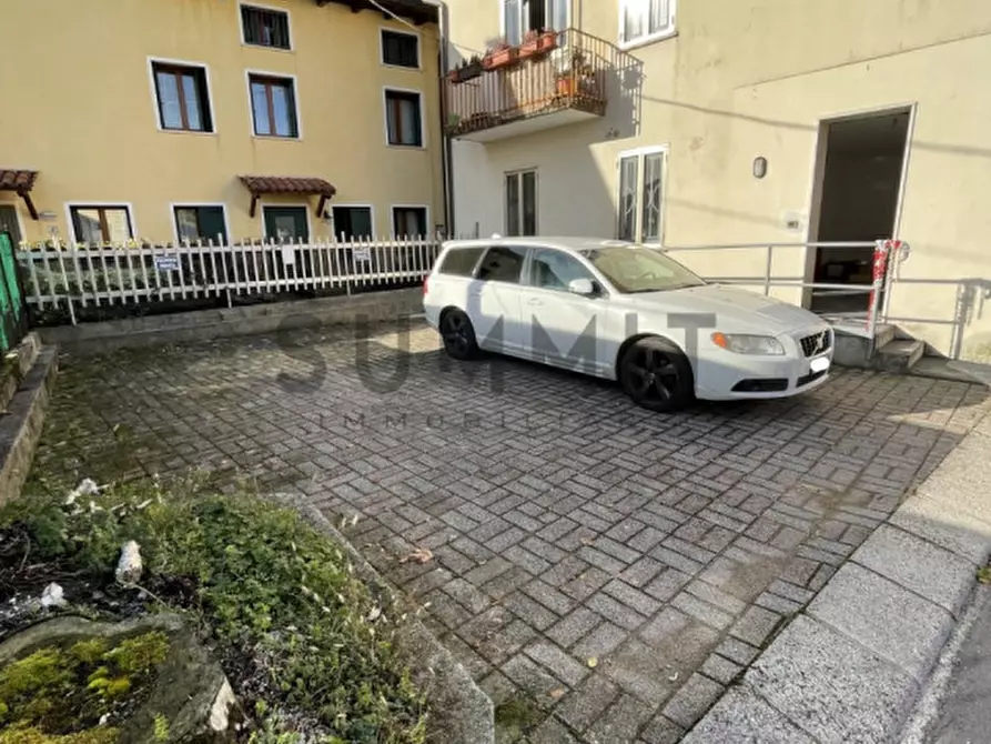 Immagine 6 di Negozio in vendita  in Via Giavenale di Sopra a Schio