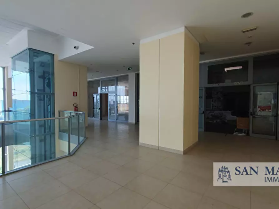 Immagine 17 di Attività commerciale in vendita  in via prasecco a Pordenone