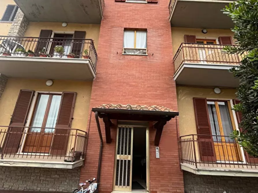 Immagine 1 di Appartamento in vendita  in via roma 152 a Castiglione Del Lago