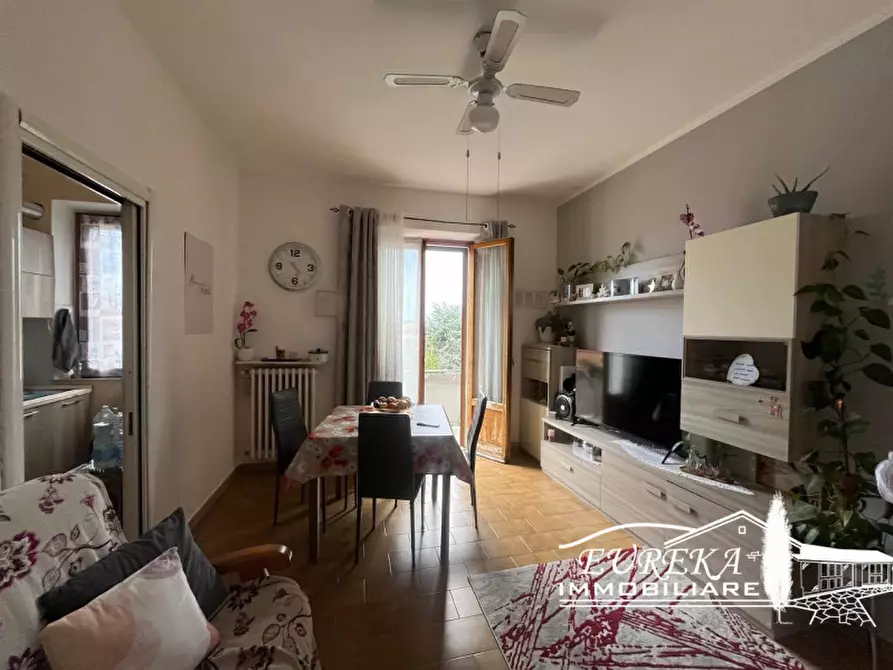 Immagine 6 di Appartamento in vendita  in via roma 152 a Castiglione Del Lago