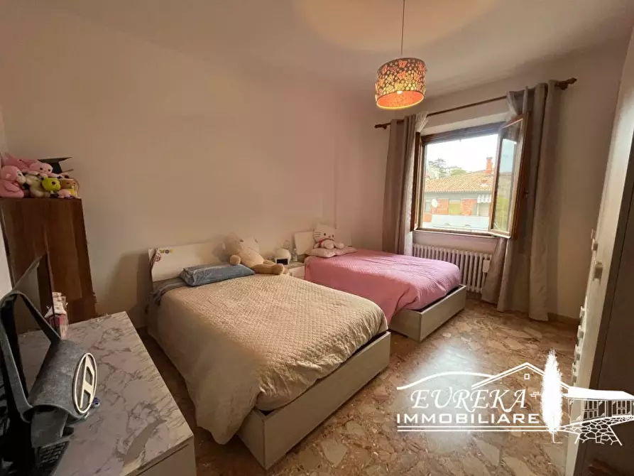 Immagine 14 di Appartamento in vendita  in via roma 152 a Castiglione Del Lago