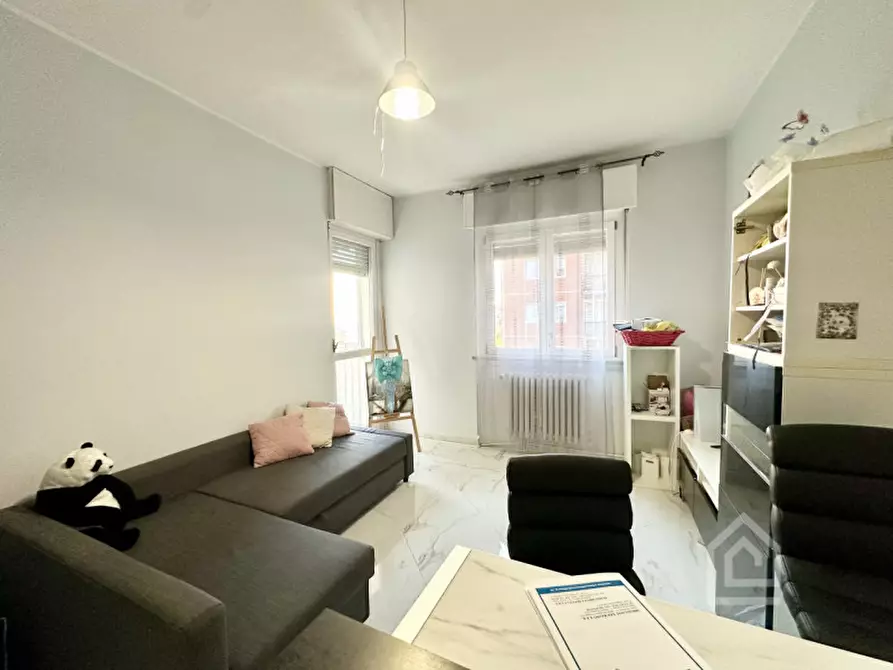 Immagine 2 di Appartamento in vendita  in Via Gioacchino Quarello 30 a Torino