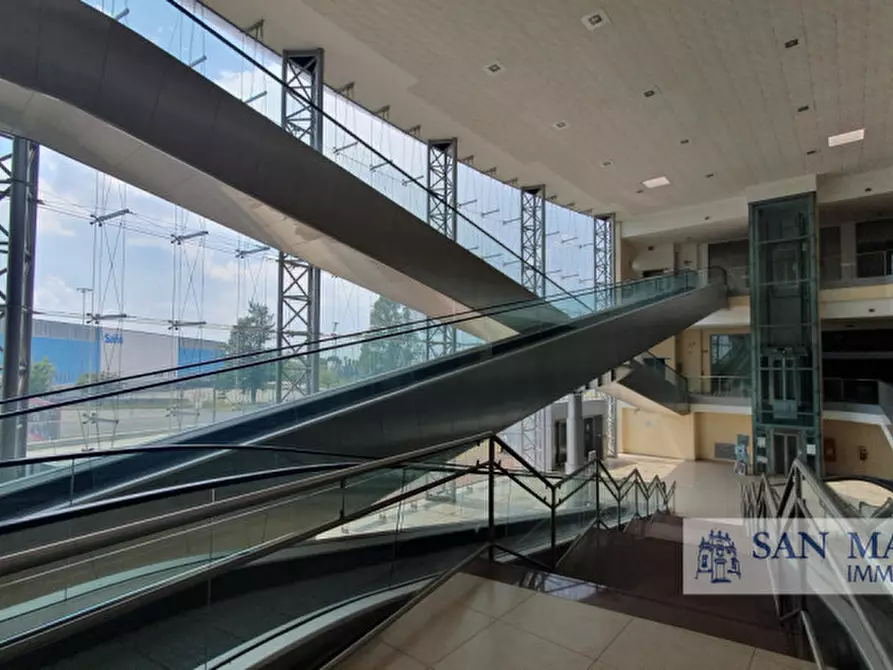 Immagine 10 di Ufficio in vendita  in via prasecco a Pordenone