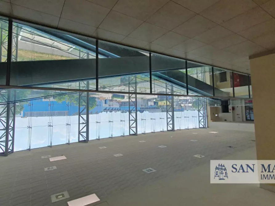 Immagine 15 di Ufficio in vendita  in via prasecco a Pordenone