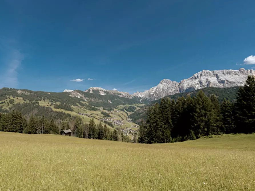 Immagine 12 di Rustico / casale in vendita  a La Valle .Wengen.