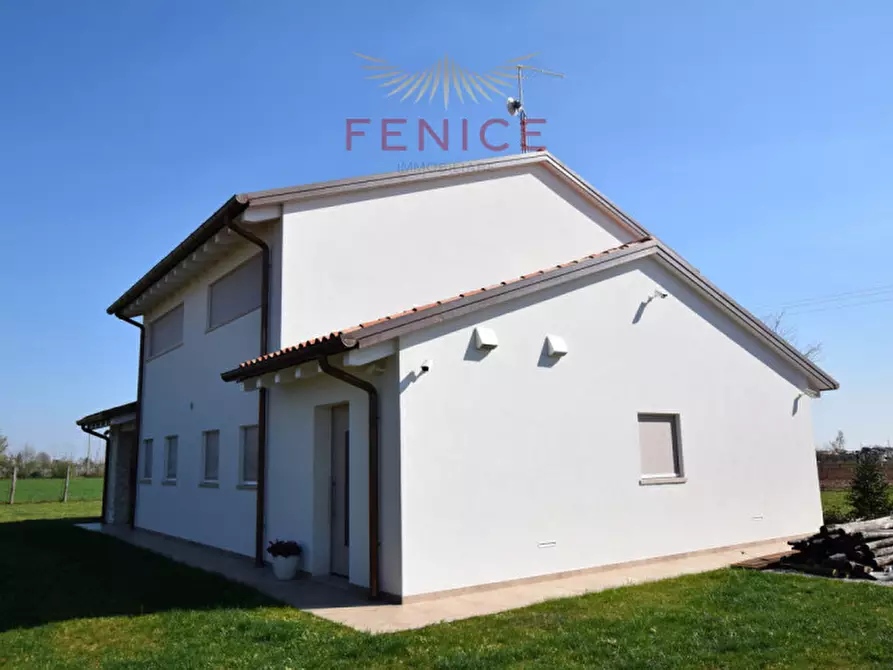 Immagine 11 di Casa indipendente in vendita  in Via Moresca a Caerano Di San Marco