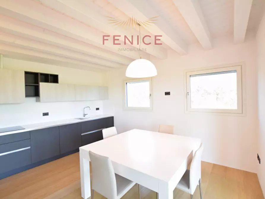 Immagine 25 di Casa indipendente in vendita  in Via Moresca a Caerano Di San Marco