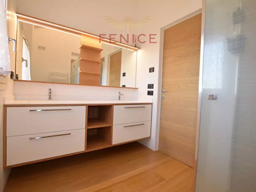 Immagine 41 di Casa indipendente in vendita  in Via Moresca a Caerano Di San Marco