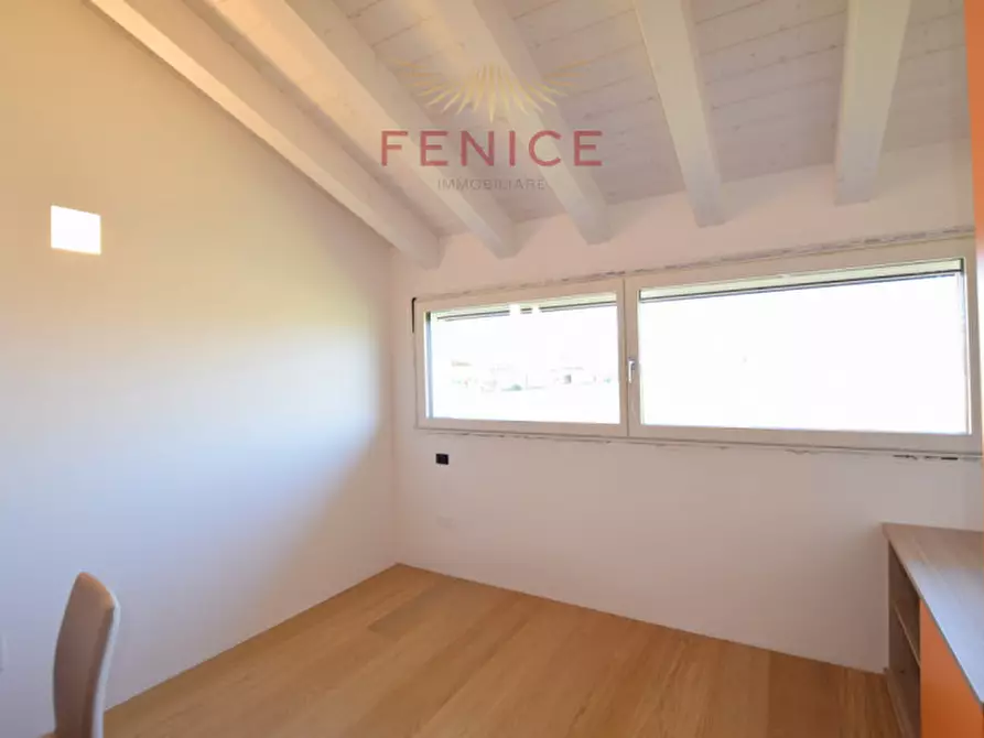 Immagine 43 di Casa indipendente in vendita  in Via Moresca a Caerano Di San Marco