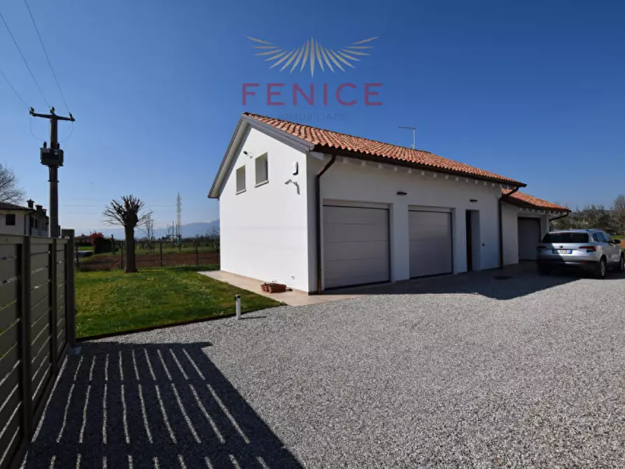 Immagine 61 di Casa indipendente in vendita  in Via Moresca a Caerano Di San Marco