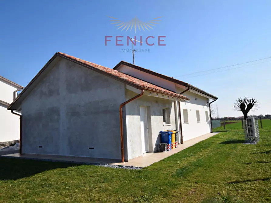 Immagine 65 di Casa indipendente in vendita  in Via Moresca a Caerano Di San Marco