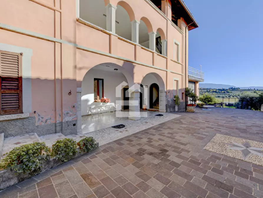 Immagine 1 di Rustico / casale in vendita  in via venti settembre a Puegnago Sul Garda