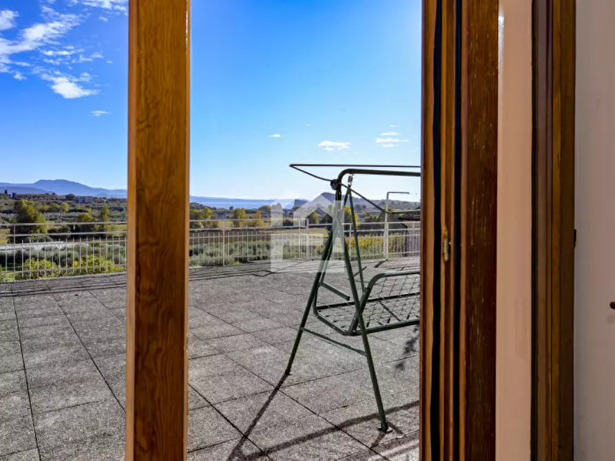 Immagine 16 di Rustico / casale in vendita  in via venti settembre a Puegnago Sul Garda