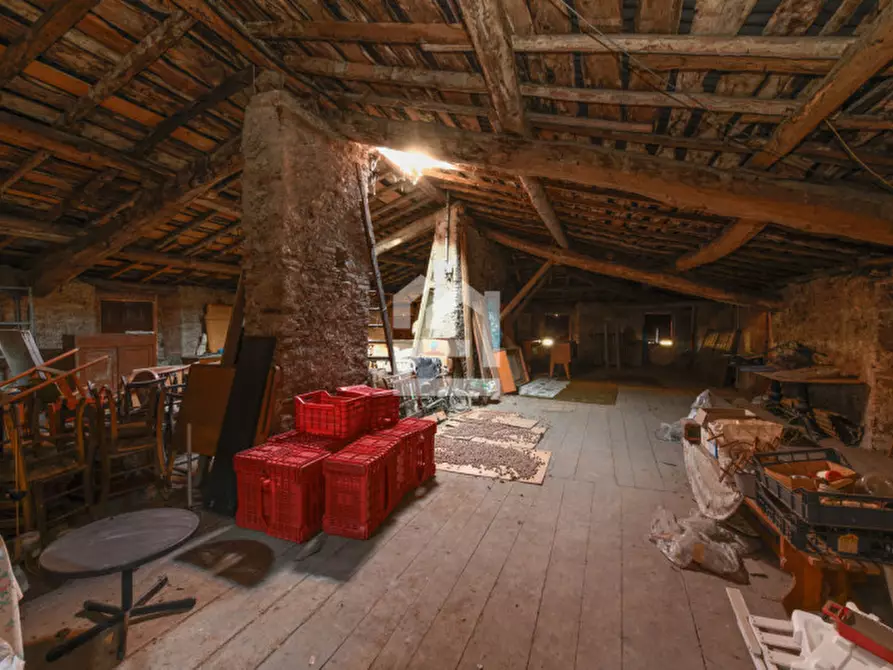 Immagine 20 di Rustico / casale in vendita  in via venti settembre a Puegnago Sul Garda