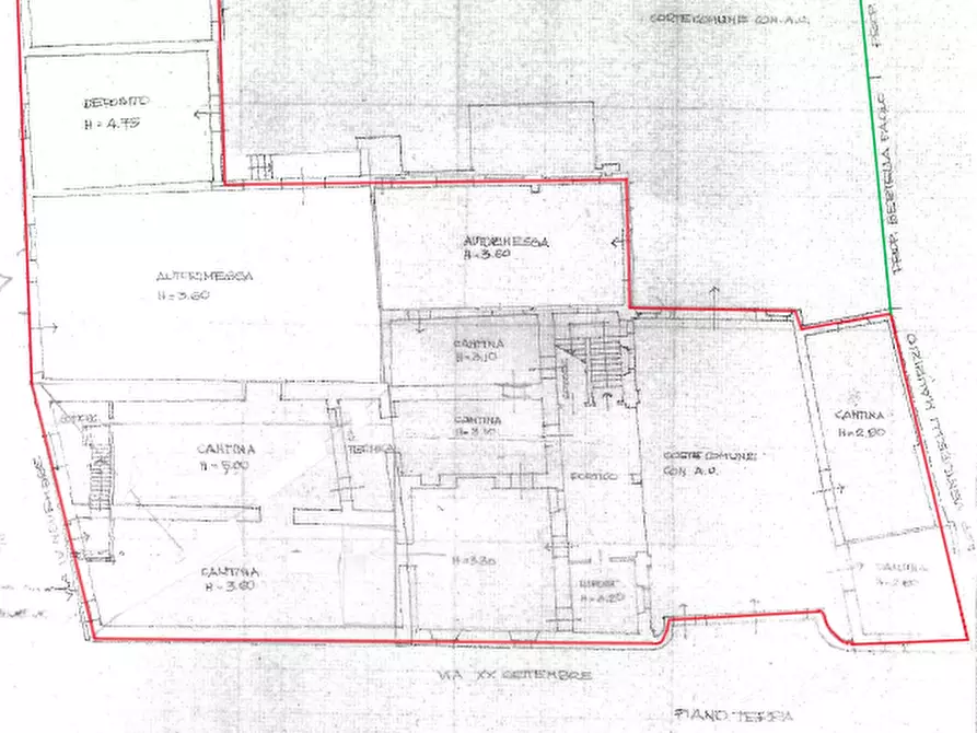 Immagine 24 di Rustico / casale in vendita  in via venti settembre a Puegnago Sul Garda