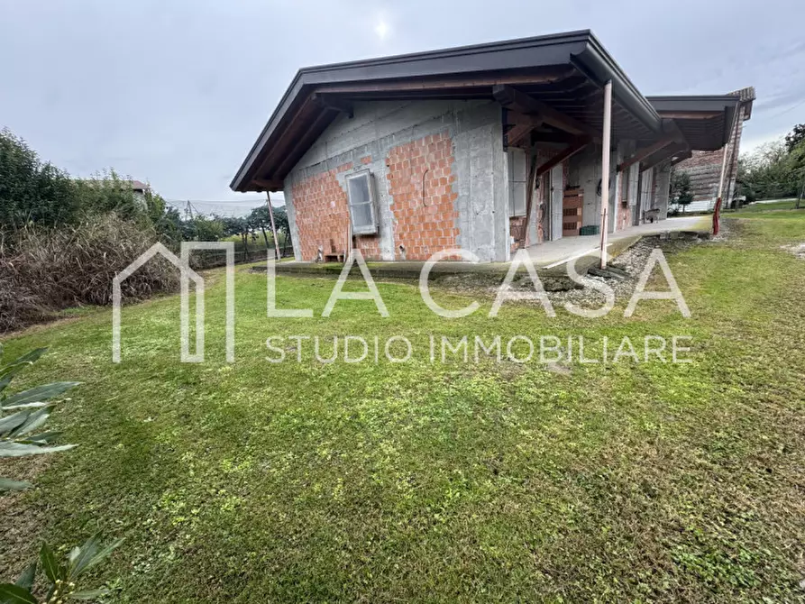 Immagine 2 di Villa in vendita  in Via saletto a San Giorgio Della Richinvelda